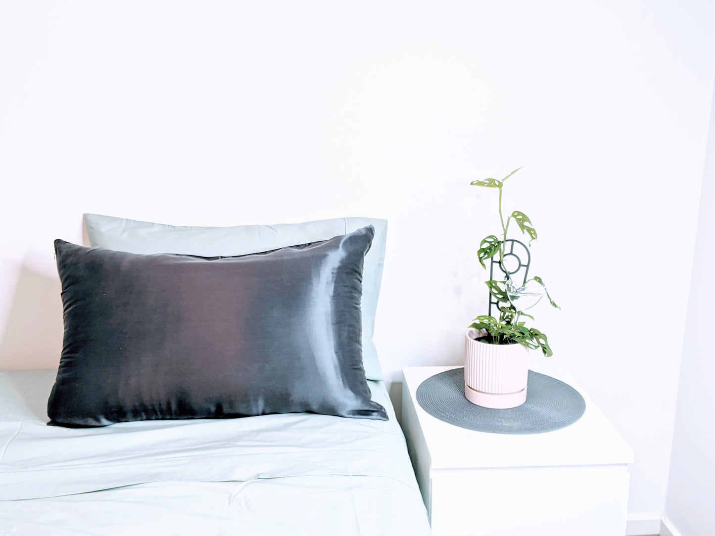Mulberry Silk Pillowcase 22mm Charcoal Twin Set