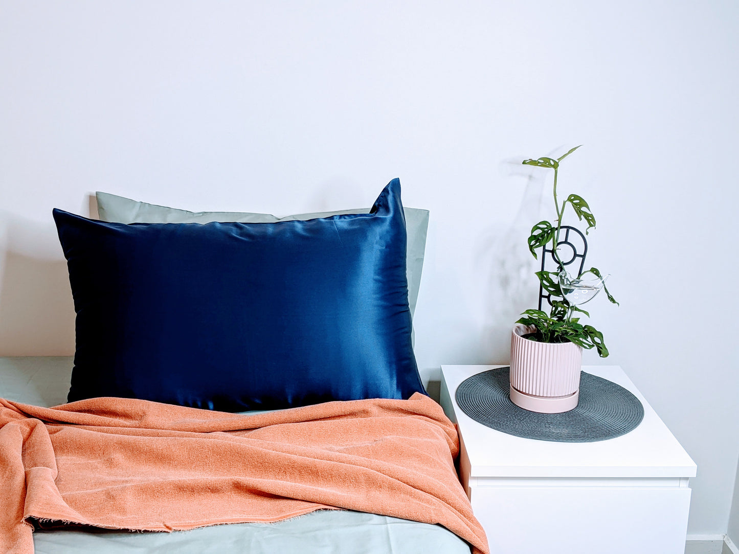 Mulberry Silk Pillowcase 19mm Midnight Navy Twin Set
